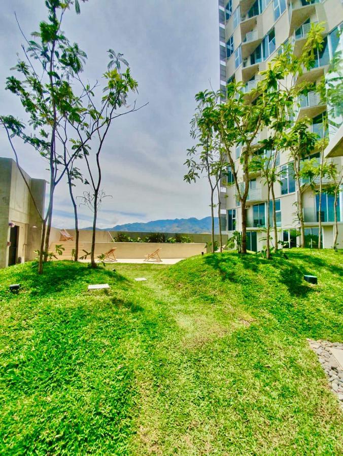 Comodo Y Elegante Apartamento En Fabuloso Condo! San José Esterno foto