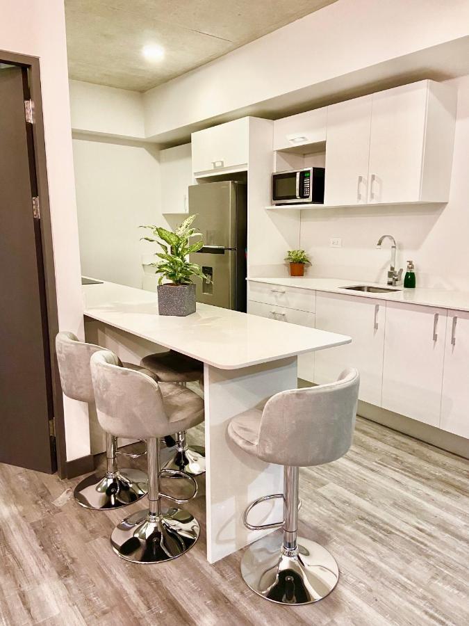 Comodo Y Elegante Apartamento En Fabuloso Condo! San José Esterno foto
